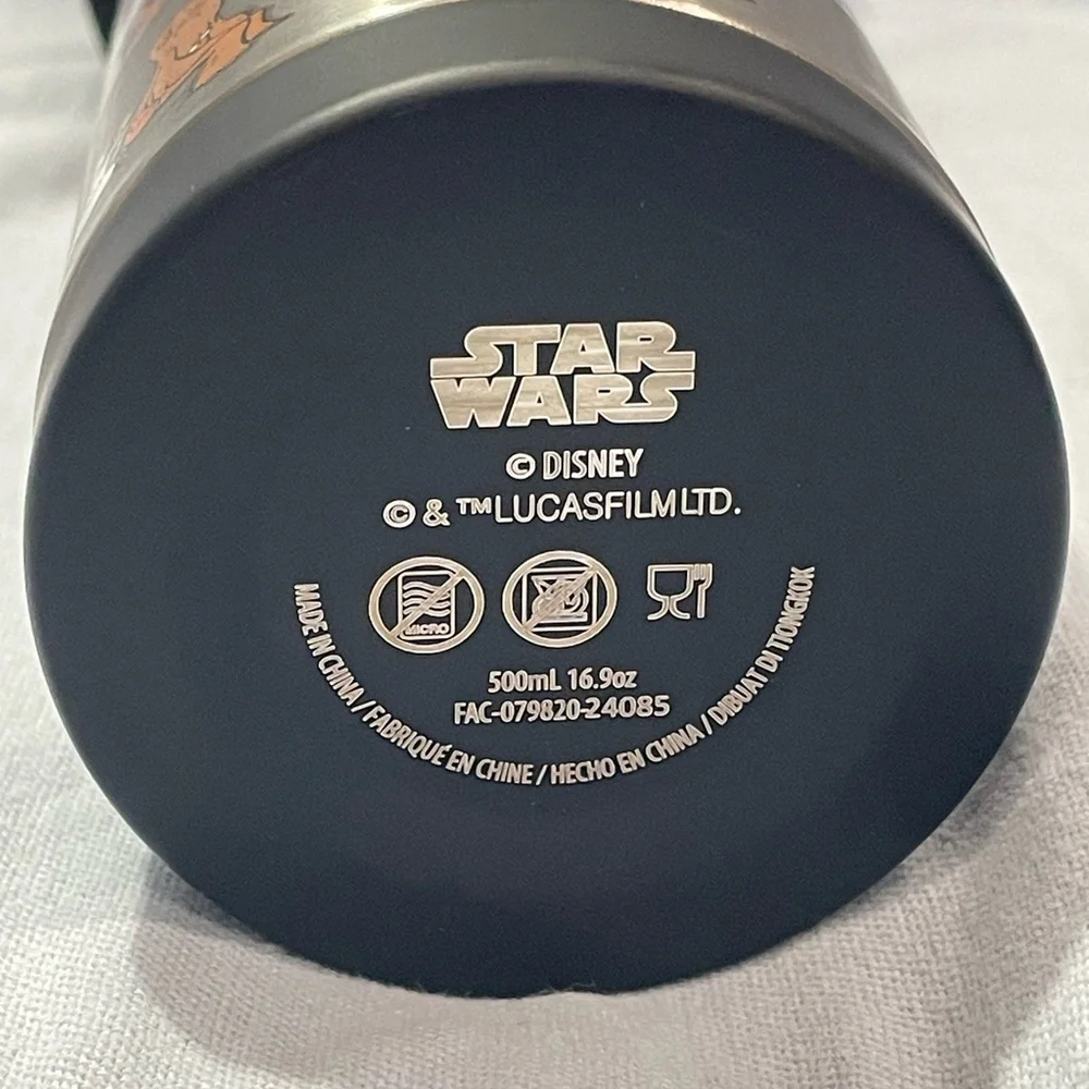 NEW Disney Star Wars Galaxy's Edge‎ Darth Vader Head 17oz Steel Water Bottle